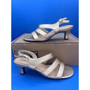 Easy Street Como Women's Sandal Size 9.5w